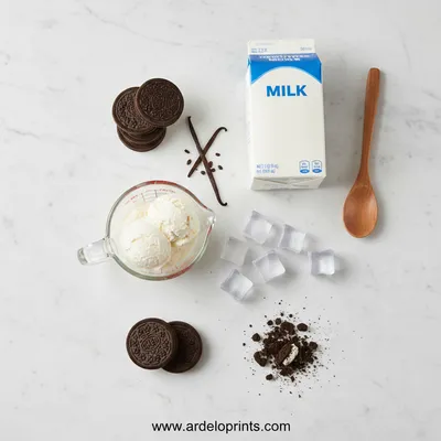 Creamy Oreo Smoothie - cooking process