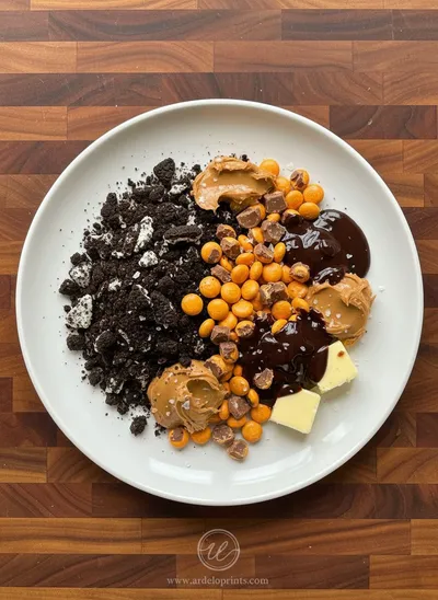 No-Bake Reese’s Oreo Balls – Quick & Easy Treat - cooking process